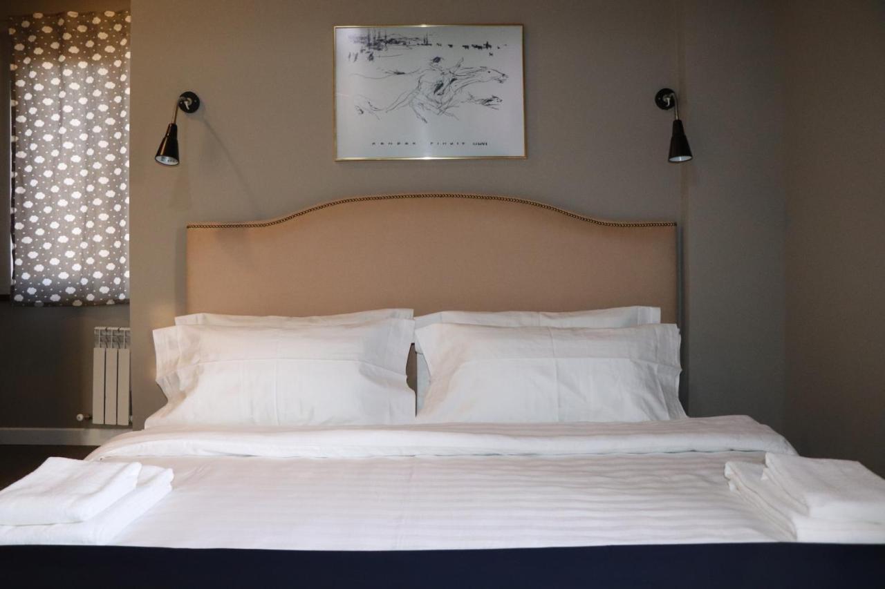 Mika Hotel Almaty Luaran gambar