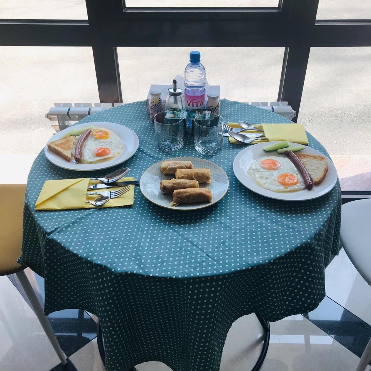 Mika Hotel Almaty Luaran gambar